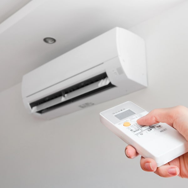 es necesario realizar mantenimiento regular a los sistemas de mini split aire acondicionado para asegurar su óptimo funcionamiento